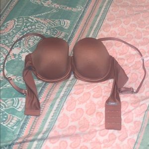 34B Aerie strapless bra. New but no tags!